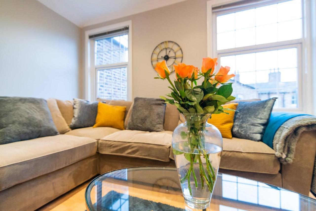Modern Living 2 Bedroom Apartment South Wilmslow Eksteriør billede